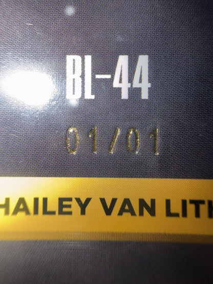 2025 Tru Creator SWEAT Edition Hailey Van Lith BLU-44 Blacklist Holo 1/1