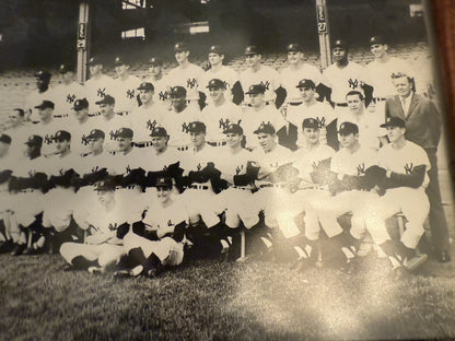 1963 AL Champion NY Yankees 8x10 Team Photo
