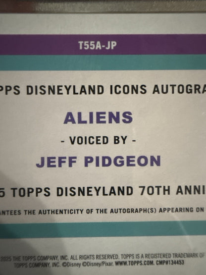 Aliens Voiced By Jeff Pidgeon 2025 Topps Disneyland 70th Icons Auto  #T55A-JP