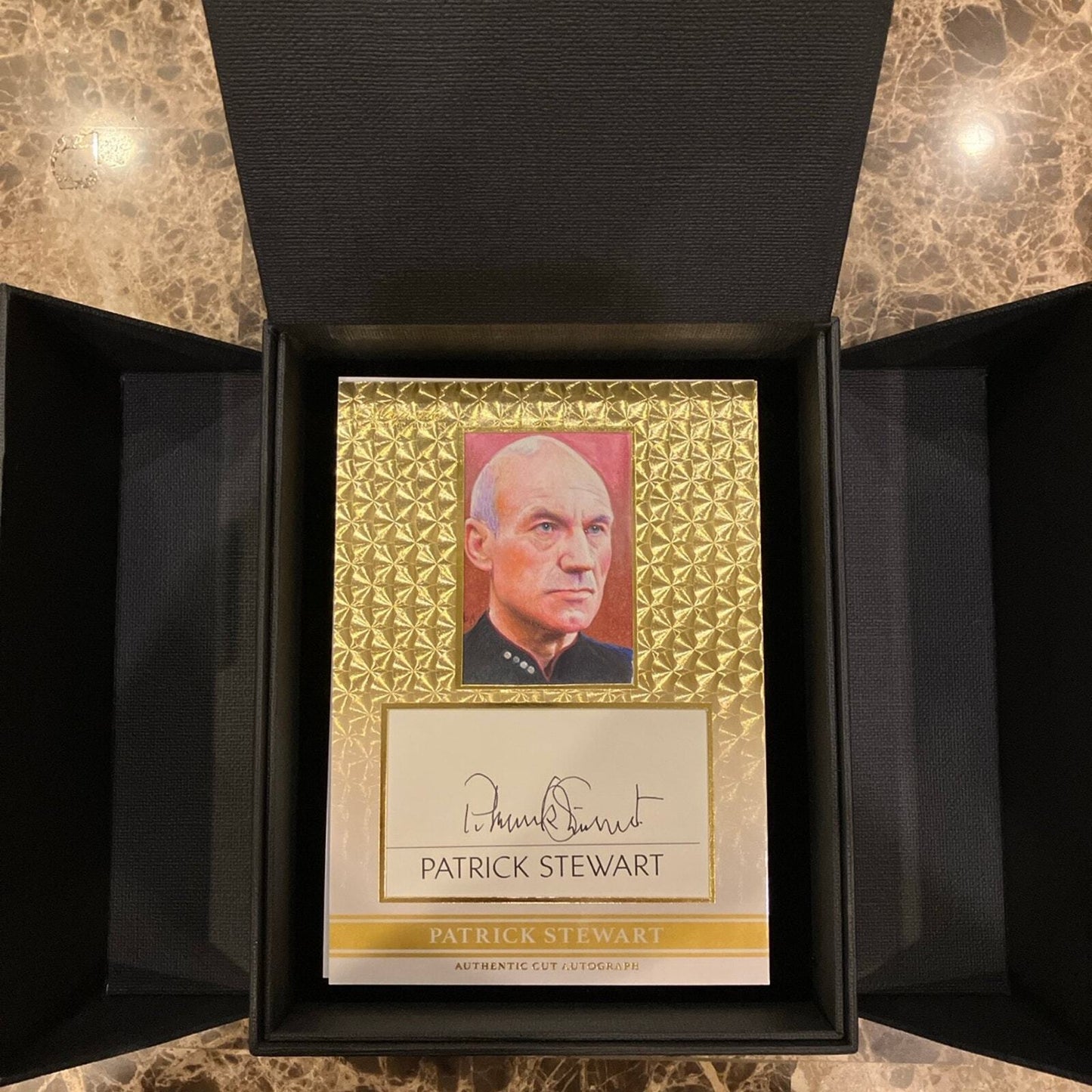 Patrick Stewart jumbo auto card