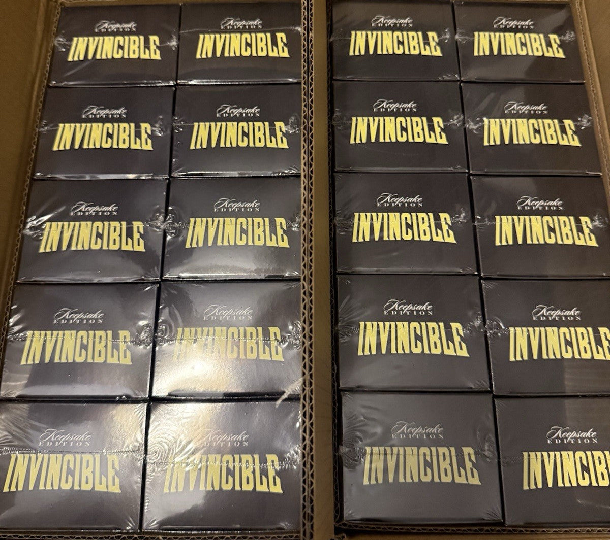 KEEPSAKE INVINCIBLE 1ST EDITION SEASON 1 8-PACK BLASTER 20-BOX CASE