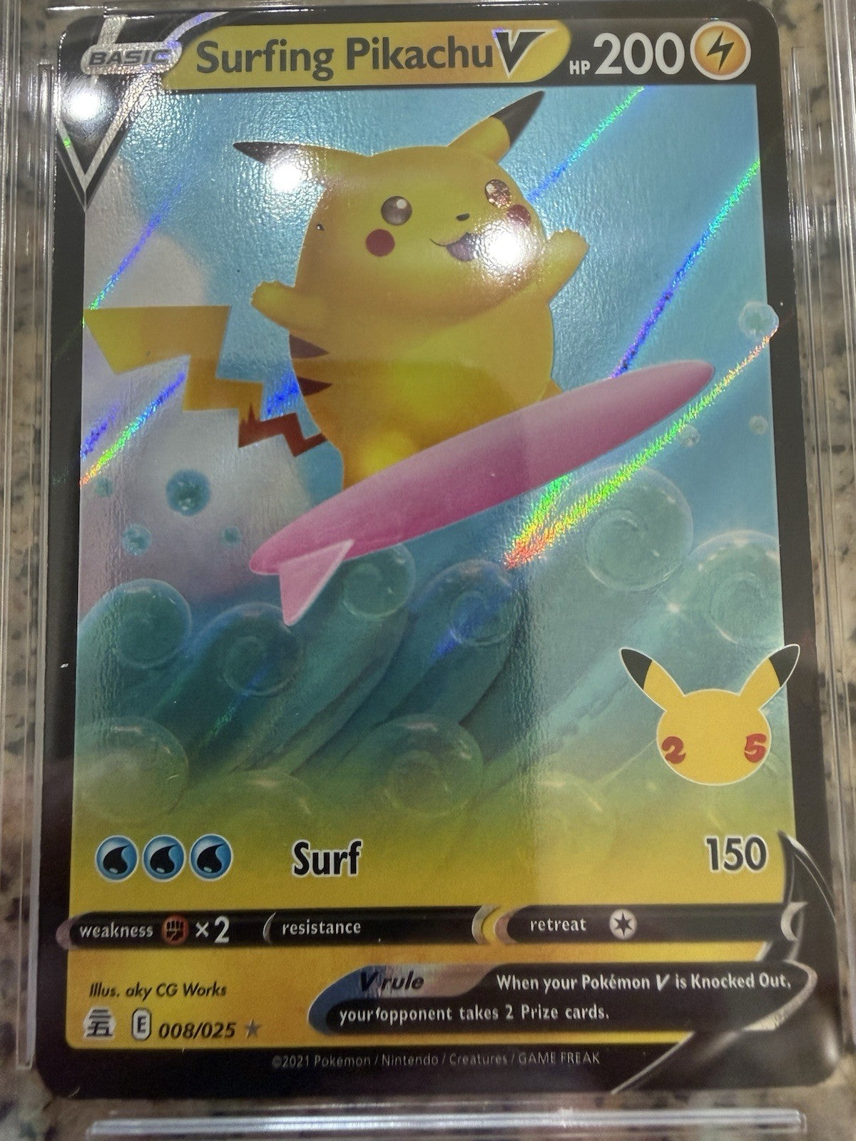 Pokémon Surfing Pikachu V Ultra Rare Full Art Holo 008/025 Celebrations TCG