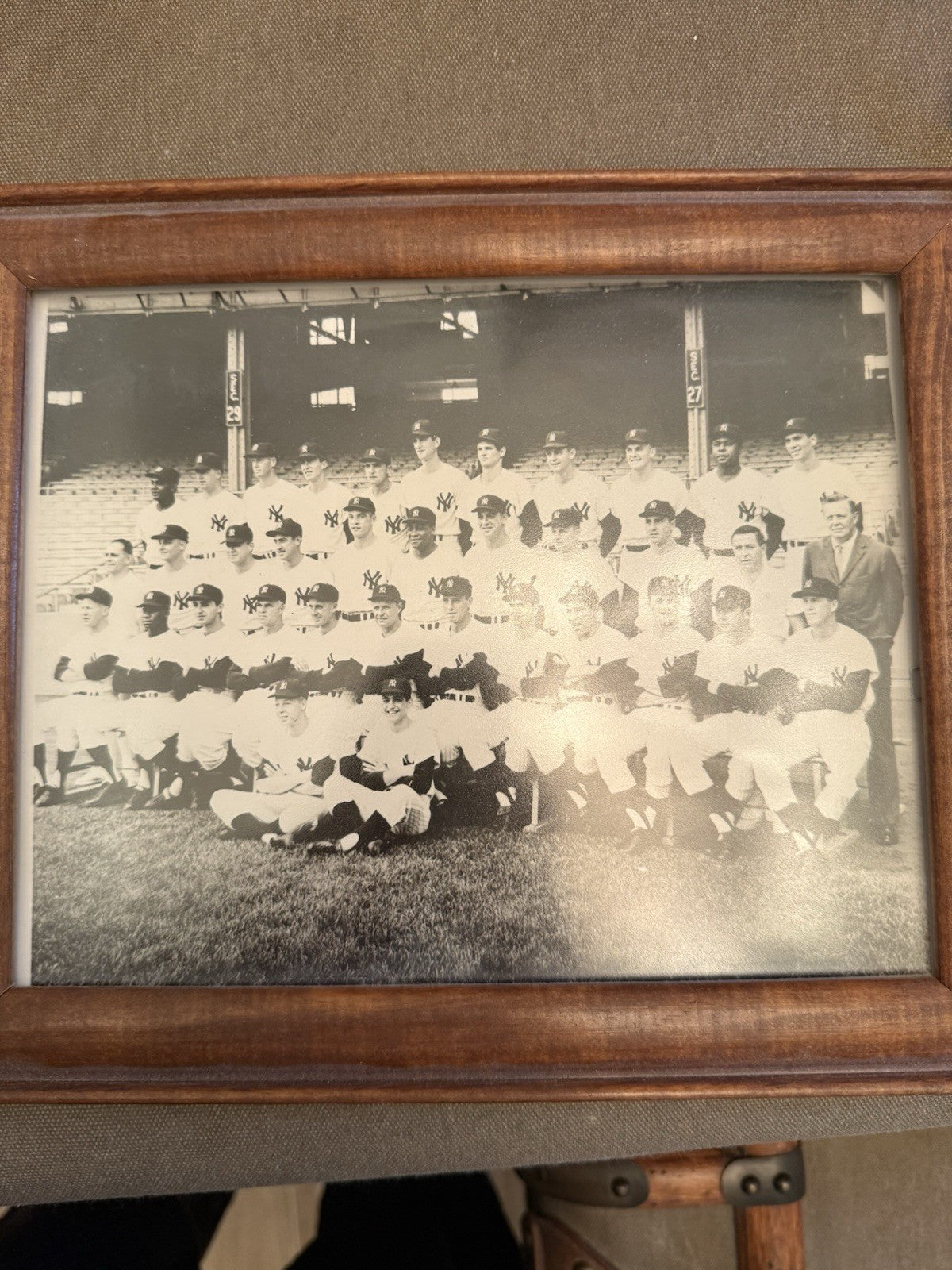 1963 AL Champion NY Yankees 8x10 Team Photo