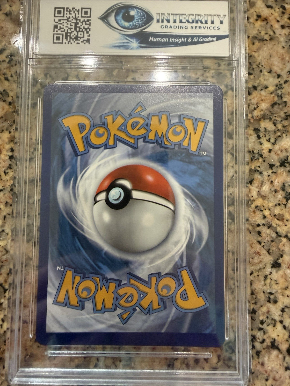 Pokémon Surfing Pikachu V Ultra Rare Full Art Holo 008/025 Celebrations TCG
