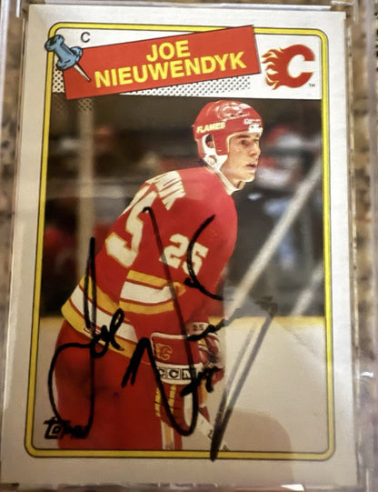1988-89 Topps - #16 Joe Nieuwendyk (RC) Bgs Autograph